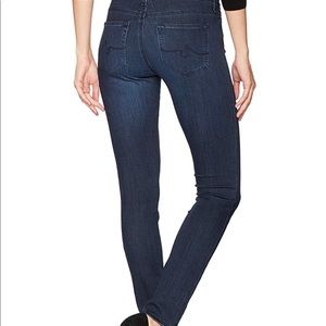 Adriano Goldschmied The Primo Cigarette